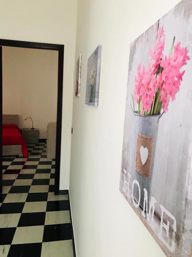 Laura'S House Apartman Cagliari Kültér fotó